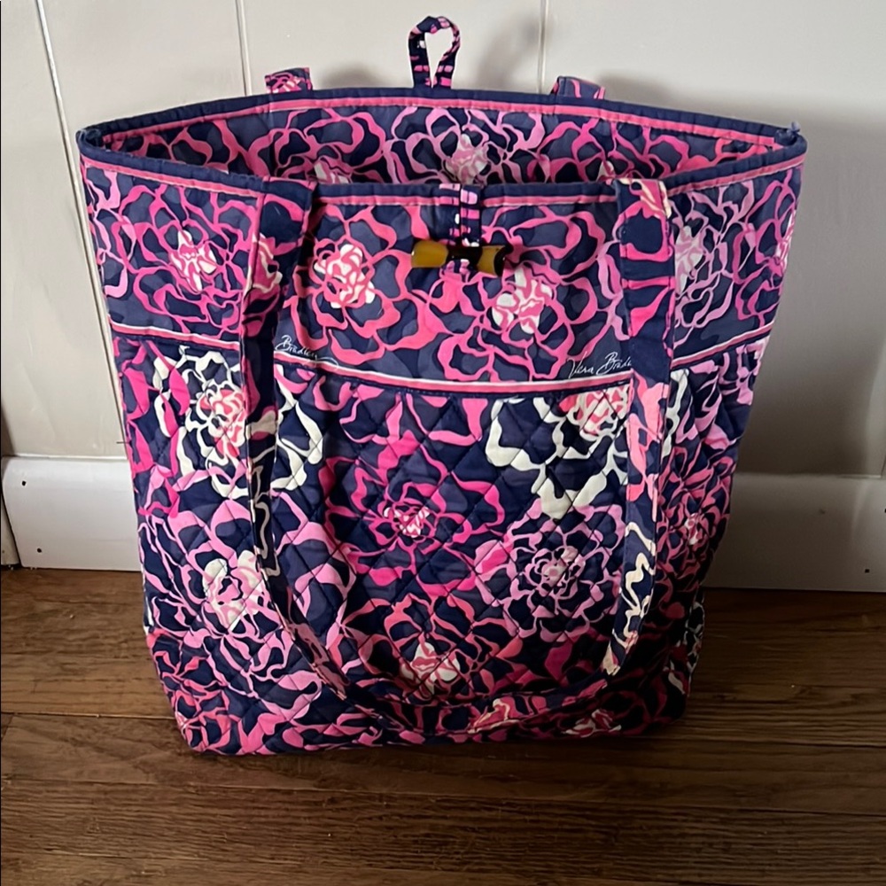 Vera Bradley in Katalina Pink Tote